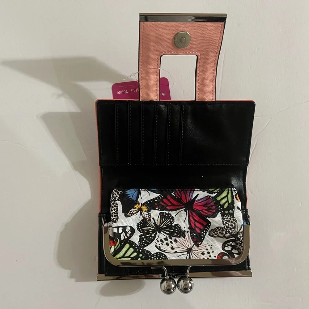 Sally Young I Women’s I Small I Clutch-style-butterfly Wallet